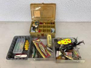 lot 62 image: Fishing Tackle