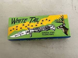 lot 75 image: White Tail Knife