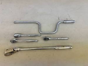 lot 146 image: Snap-On Ratchets