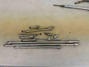 lot 147 image: Snap-On Breaker Bar & Socket Extensions