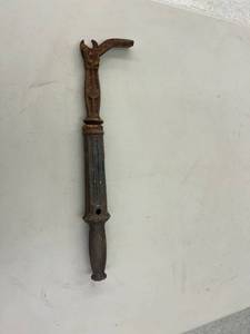 lot 221 image: Vintage Nail Puller