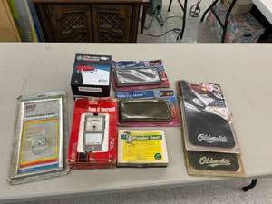 lot 252 image: Auto Supplies