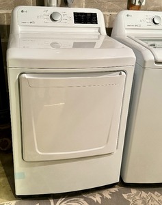 lot 2 image: LG Washer and Electric Dryer