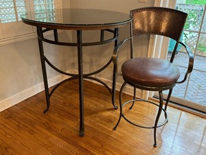 lot 3 image: High Top Pub Style Chairs and Table Set