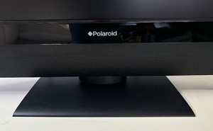 lot 77 image: Polaroid 27 TV