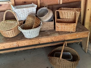 lot 64 image: Hand Made Wooden Bench and Variety of Baskets