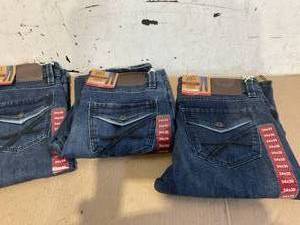 lot 373 image: Lot of 3 Size Mens 34 x 30 Axel Jeans