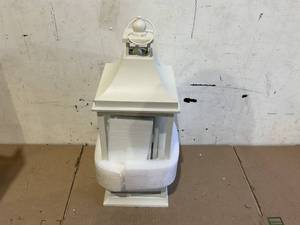 lot 382 image: White Decorative Lantern