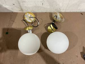 lot 160 image: LOT OF 2 XiNBEi Lighting Pendant Lighting 1 Light Globe Pendant Light
