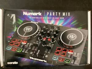 lot 274 image: Numark Party Mix II - DJ Controller with Party Lights DJ Set