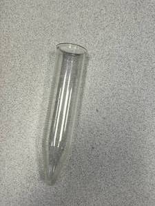 lot 51 image: 16 - Graduated Centrifuge Tubes 40ml