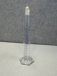 lot 60 image: 9 - 250ml Graduated Mixing Cylinders