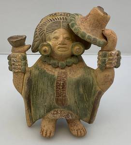 lot 41 image: RARE FIND 6 Totonnaca Personality Replica