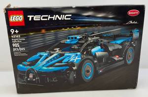lot 63 image: Vintage Lego Technic (42162) Bugatti Bolide Agile Blue (New In Open Box)