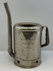 lot 89 image: Vintage Chromed Swingspout One Gallon Oil Can Rusty Inside (Rust Present)