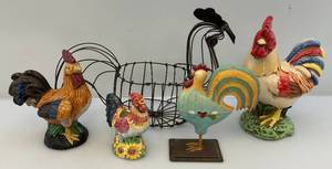 lot 91 image: Misc. Vintage Roosters