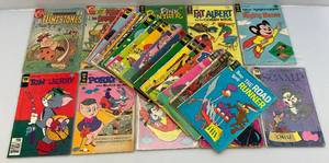 lot 144 image: Misc. Vintage Cartoon Comics Including The Pink Panther & More (Some Bagged)