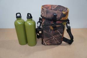 lot 36 image: 2 26oz Water Bottles with Carrier