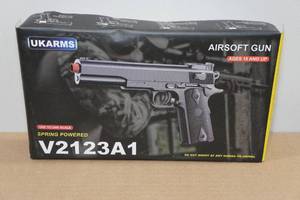 lot 90 image: UKArms V2123A1 Spring Powered Airsoft Gun