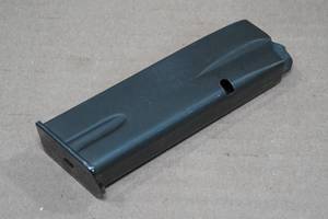 lot 111 image: Metal 9mm Magazine
