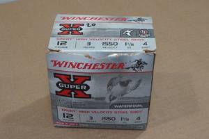 lot 158 image: 20 Winchester Super-X 12 Gauge 3 4 Steel Shot Shotshells