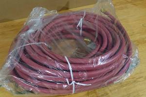 lot 122 image: Continentals Heavy Duty Garden Hose