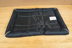 lot 111 image: Maxx Pet Bed for Metal Dog Crate 30x21x3