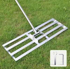lot 76 image: Scalebeard Lawn Leveling Rake 7 30x10