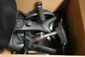 lot 90 image: Office Chair with Footrest
