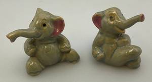 lot 32 image: Vintage Rosemeade Elephants With Foil Label