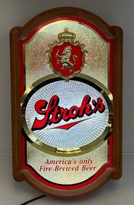 lot 51 image: Original Vintage 1986 Strohs  Beer 10x18 3D Bar Sign (Works)