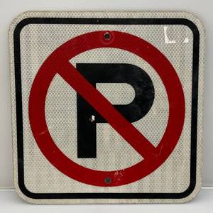 lot 71 image: Vintage Aluminum Reflective No Parking Sign 12 x 12