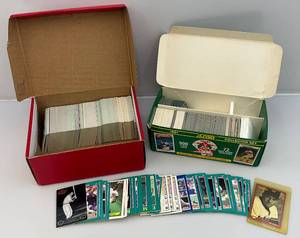 lot 89 image: Misc. Vintage Baseball Cards