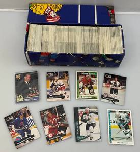 lot 97 image: Misc. Vintage Hockey Cards In Handmade Hockey Card Box