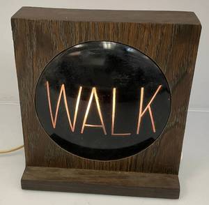 lot 142 image: Vintage Wooden Walk Wait Light (Works)