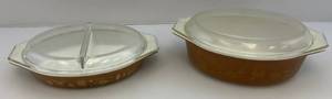 lot 175 image: Vintage Pyrex Covered Bowls