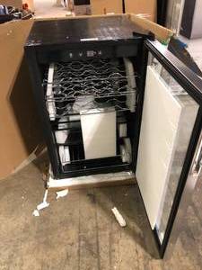 Vissani 4.3 Cu. ft. Wine and Beverage Cooler in Stainless Steel  Customer Returns See Pictures
