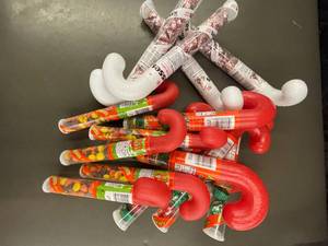 hersheys kisses candy cane 4 reeces pieces candy cane 5 reeces peanut butter cup candy cane 6