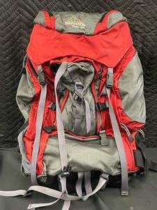 lot 16 image: Gregory Deva 60 Hiking Backpack with Ultralite Pack Cover