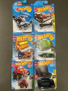 lot 167 image: Hot Wheels Assorted Die-Cast Cars - Set of 6