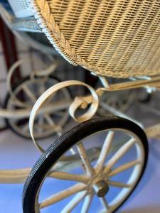 Vintage Stroller. Early 1900s