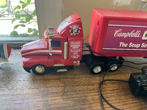 Chunky soup semi, remote control