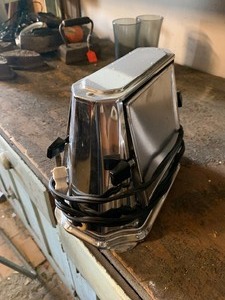 Grinders galore, pressure kettles and toaster