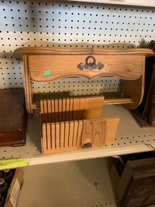 Silverware box, pictures, Christmas manger, shelf