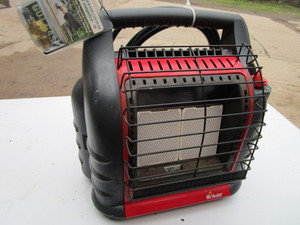 lot 66 image: Mr Heater, Adaptor