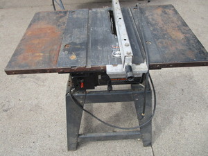 lot 108 image: B&D Table Saw