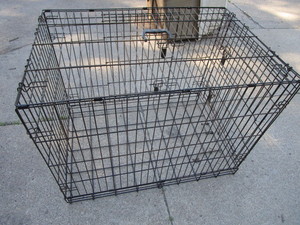 lot 134 image: Wire Kennel