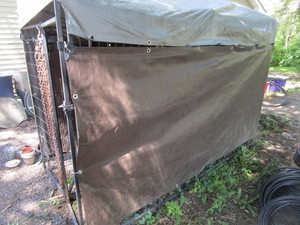 lot 181 image: Outdoor Kennel
