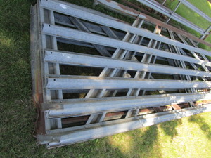 lot 30 image: Panel Gates