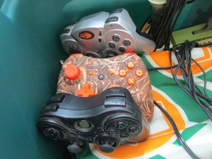 lot 213 image: PS2 Console, Devices, Games